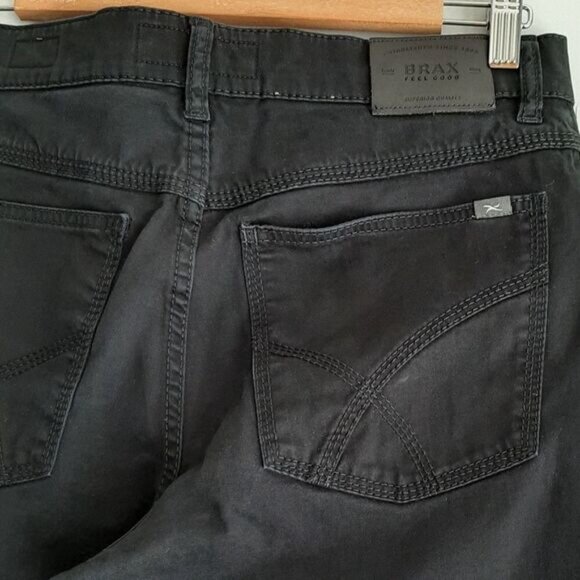 Men's BRAX Black Jeans - Picture 8 of 13